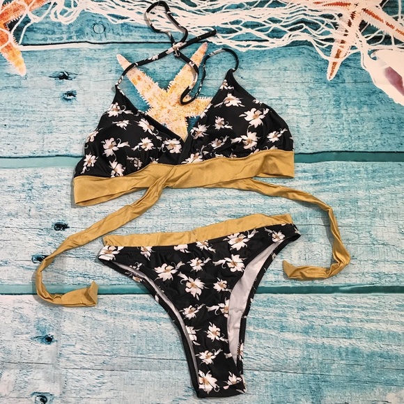 Floral wrap halter swimsuit bikini - Picture 4 of 8